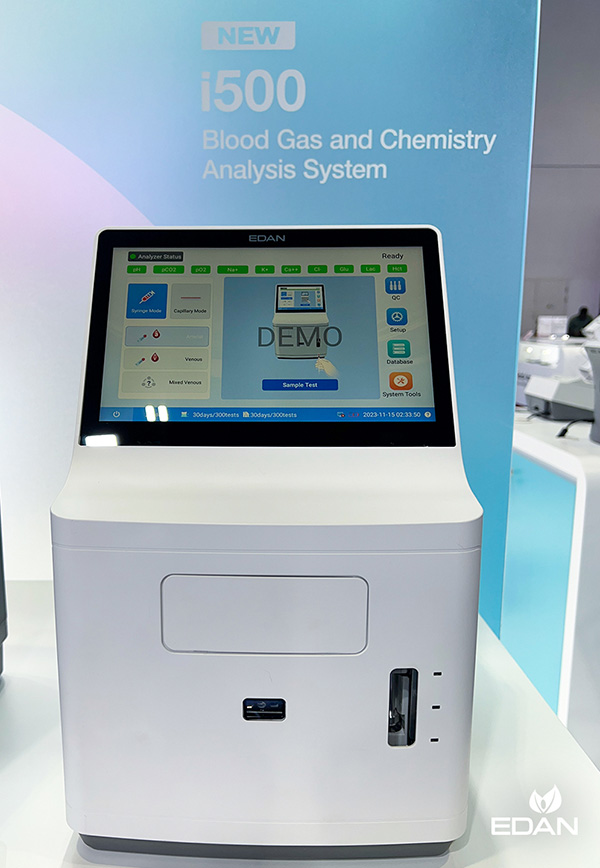 EDAN i500 @Medlab Middle East.jpg