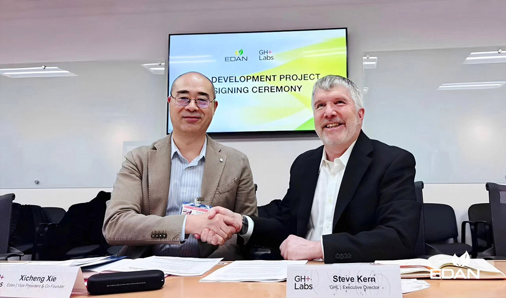 Xicheng Xie, Co-Founder and Vice President of EDAN and Steve Kern, Executive Director at GH Labs signed the agreement.jpg